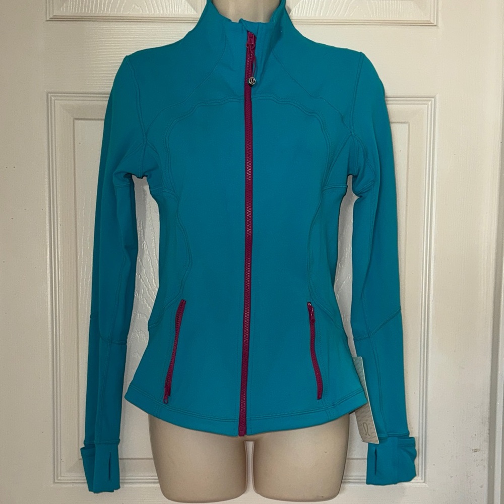 Lululemon Forme Jacket II Teal with Fuchsia Zip Accents NWT Sz 6